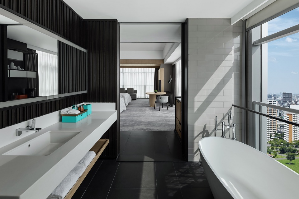 Business Hotel Design-Le Méridien Zhongshan-Guestroom Toilet