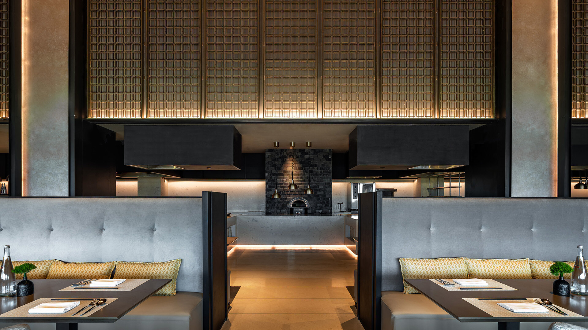 Design of all day restaurant in Nanjing Business Hotel
