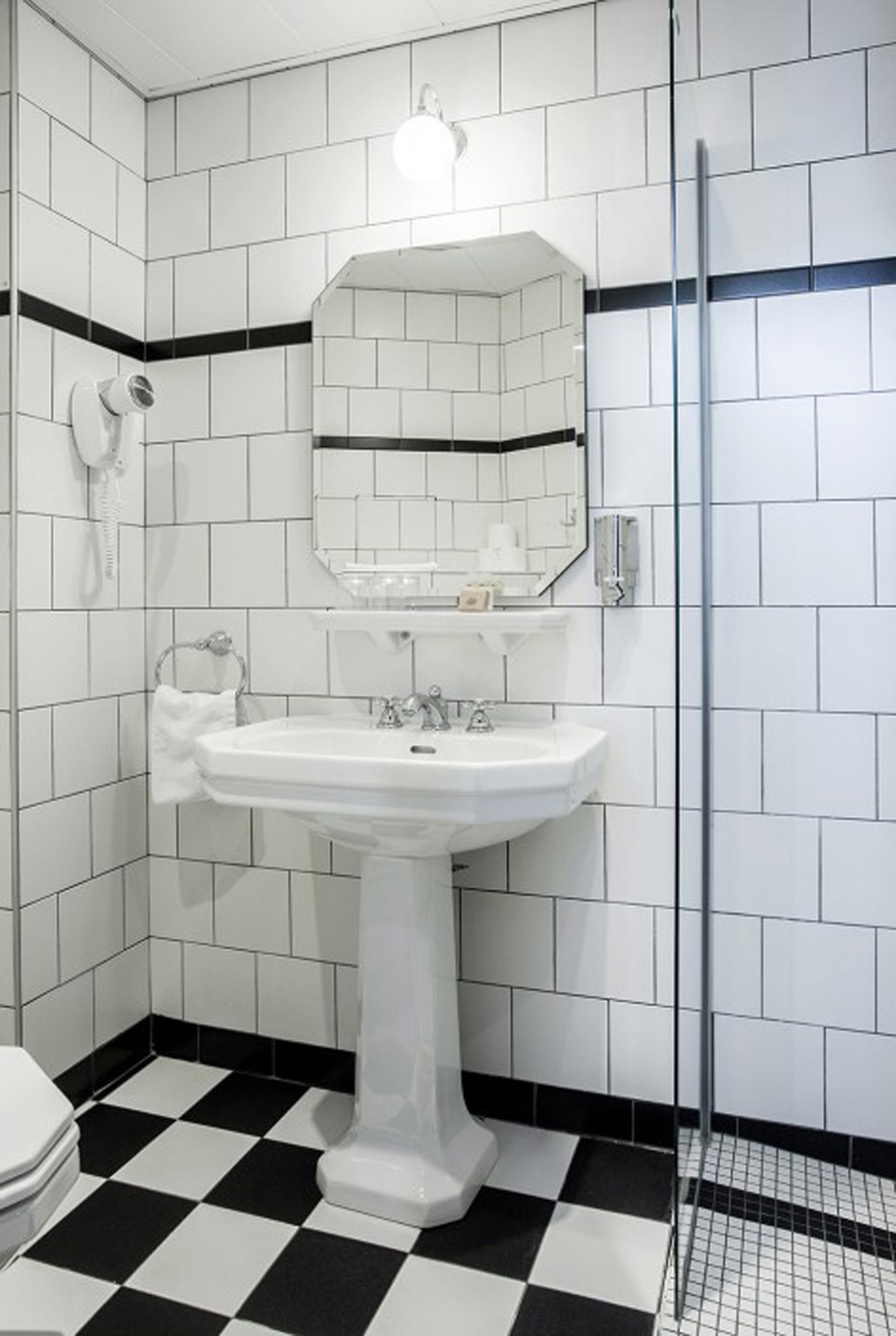 Toilet design of Resort Hotel